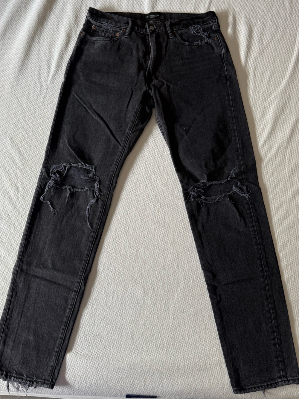 Men’s Abercrombie 90s slim jean